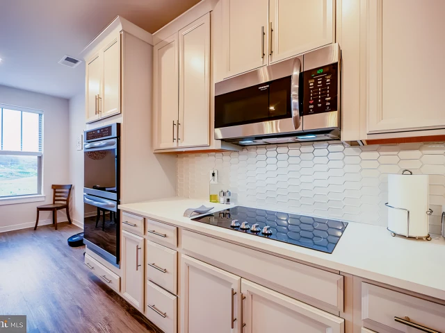 Leesburg Tuscarora Village Townhouse 2