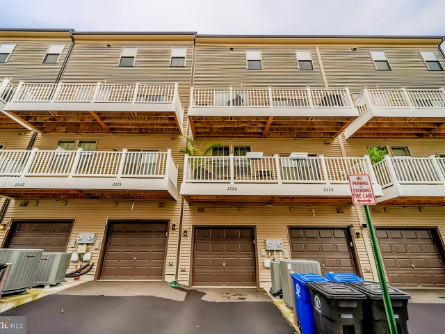 Leesburg Tuscarora Village Townhouse 1