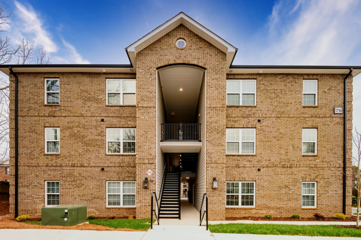Stella's Place Apartments - chỗ ở sinh viên tại Greensboro