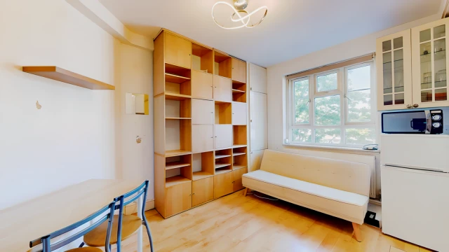 White City Estate 25164# 1