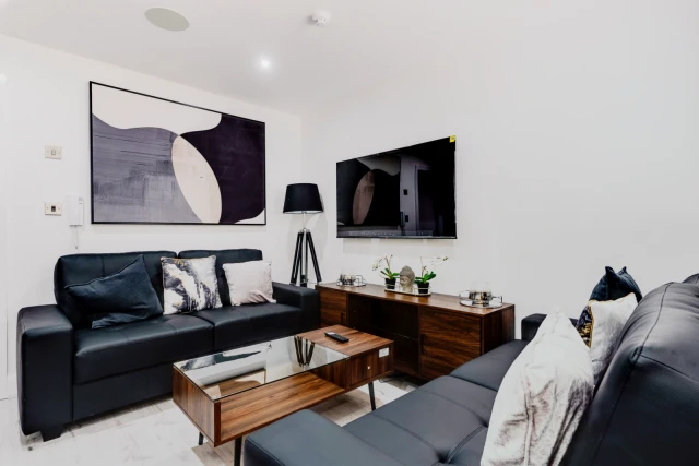 81 Albert Edward road, L7 1