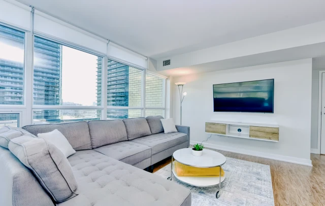 609 - 15 Singer Court 3