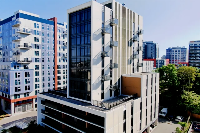 250 Lester St 1