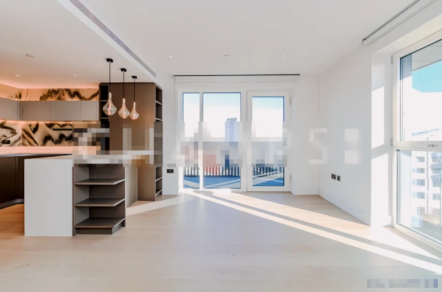 CM-White City Living 1