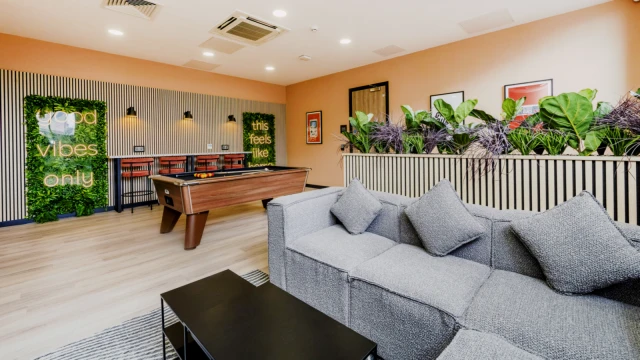 Fontenoy Apartments 4