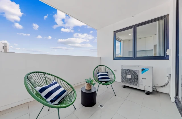 8 Burwood Rd 2