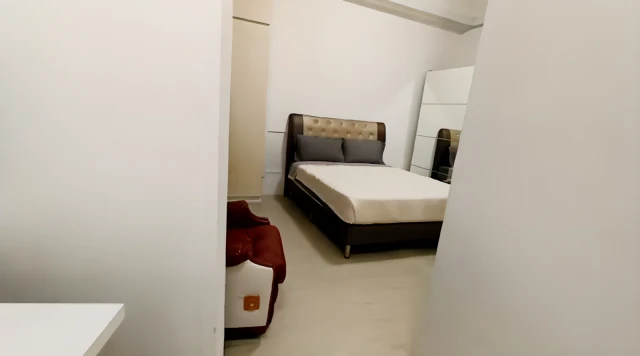 Lakepoint Condo - BESPOKE 2