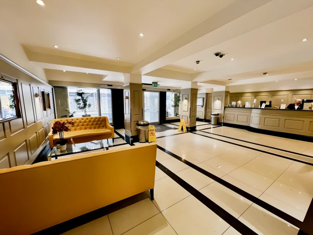 Sloane Avenue 26412# 1