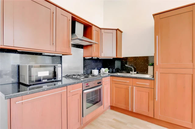 Ashburn Gardens, South Kensington 3
