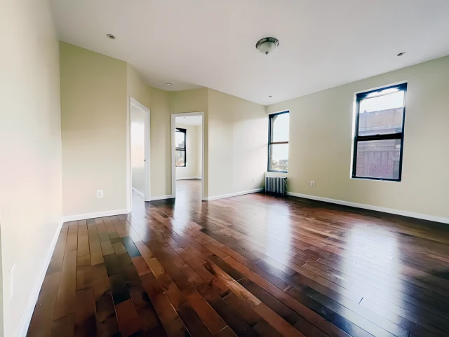 1500 Amsterdam Avenue 4