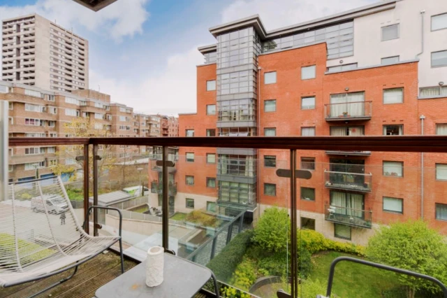 LH-Regency Apartments 2