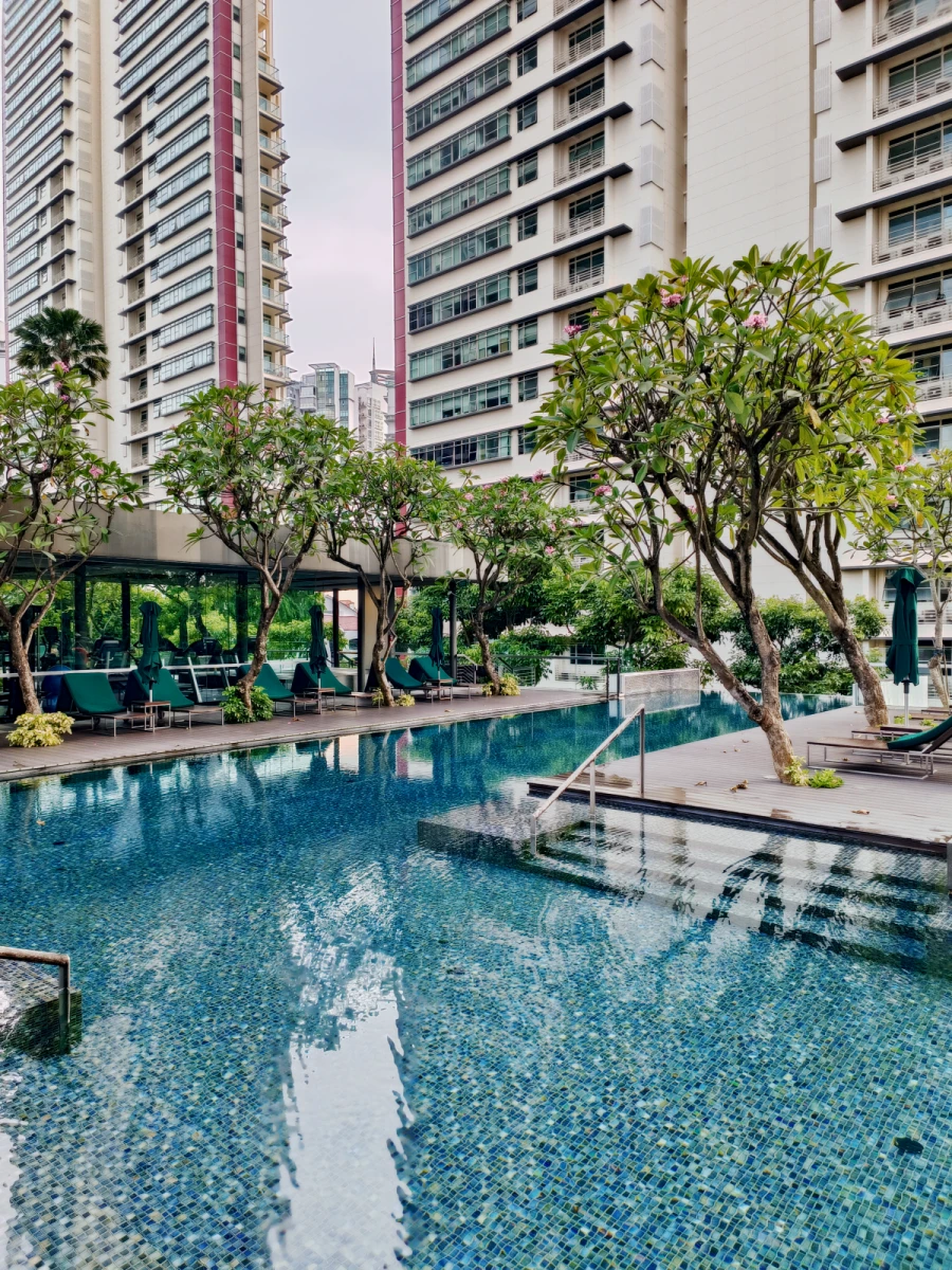 Newton Suites 0