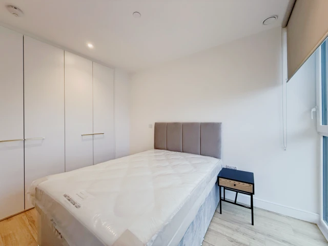 FH-Grand Union - London student accommodation - Studio Flat 26