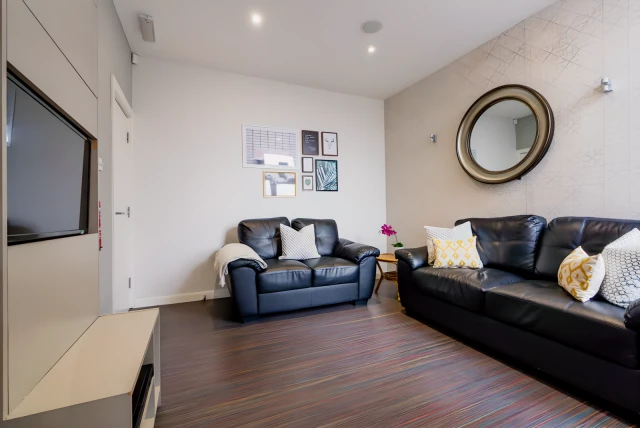 17 Ashford Street - chỗ ở sinh viên tại Trent ở Stoke - 6 Bed 2 Bath