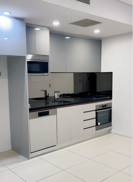 16 Confectioners Way 3