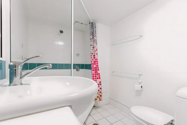74 Northbourne Ave 2