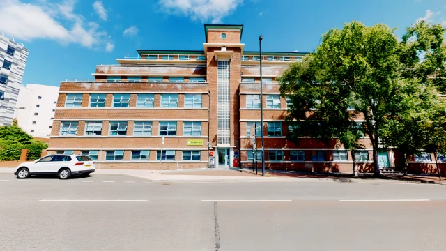 iQ Stephenson House 1