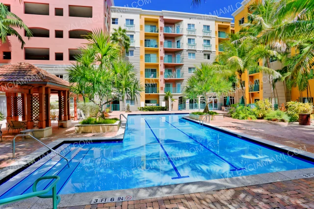 Valencia South Miami 3