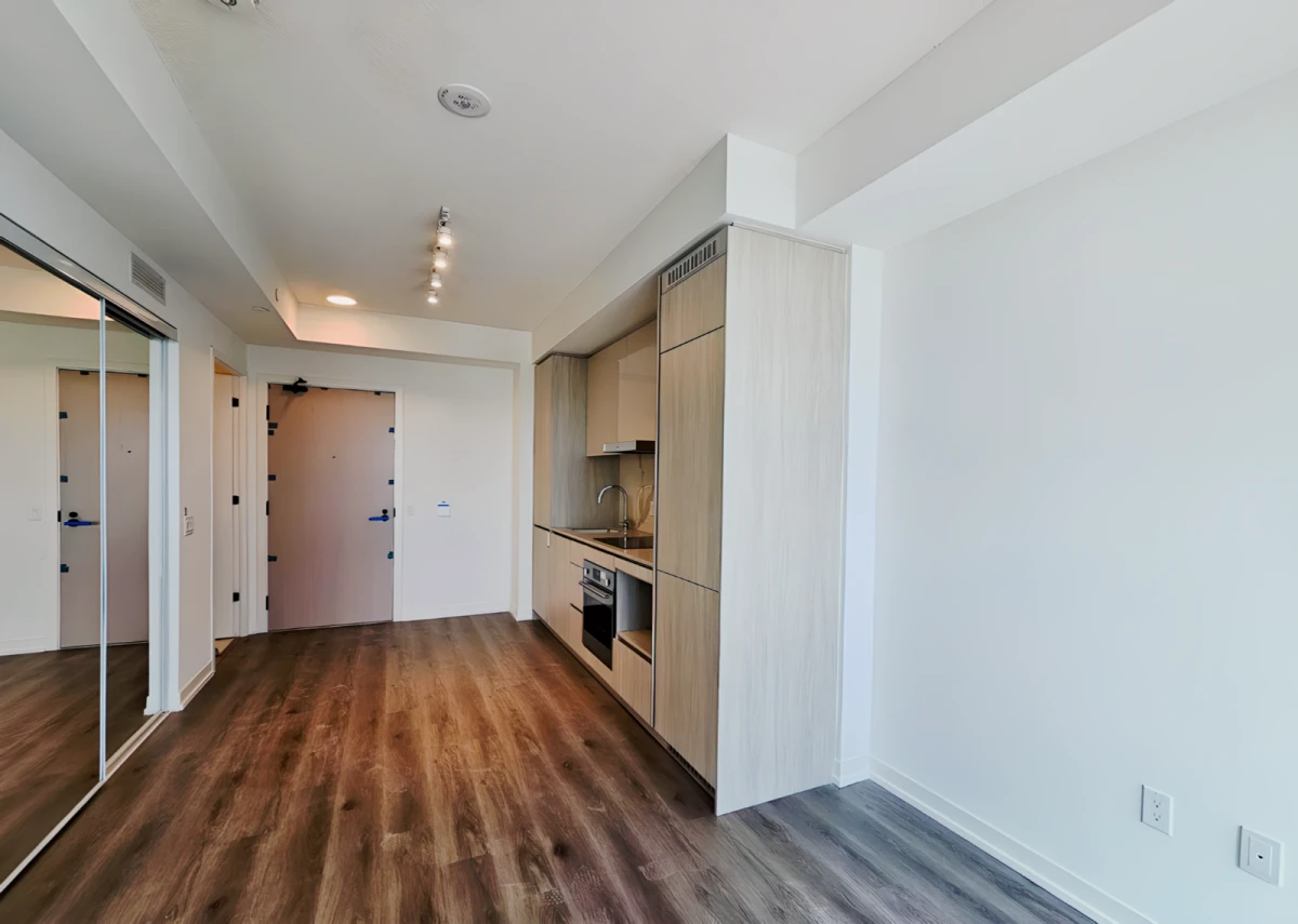 3611 - 28 Interchange Way 0