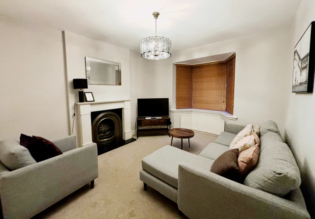 Pershore Road - 버밍햄 학생 숙소 - 3 Bedroom 2.5 Bathroom