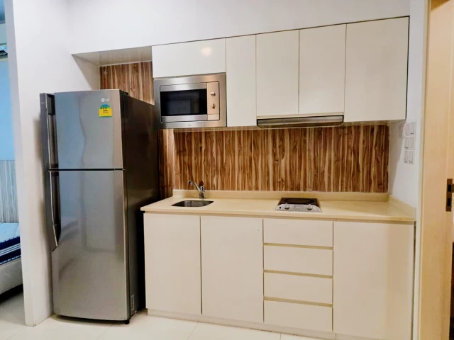 378 Race Course Road 4