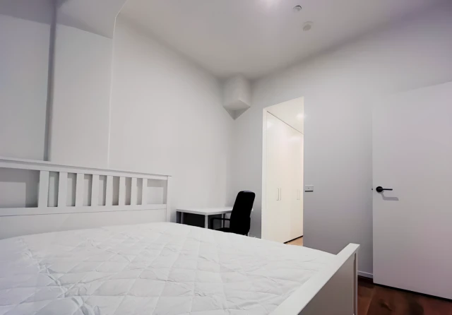 118 Russell Street 4