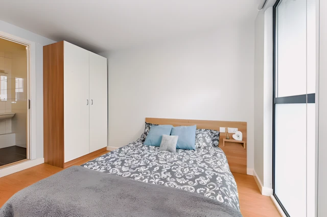 uhomes.com | Student Accommodation, Housing, Flats, Apartments for Rent