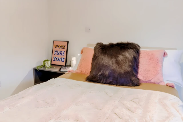 uhomes.com | Student Accommodation, Housing, Flats, Apartments for Rent