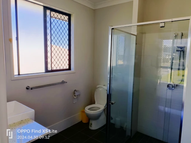 14 Macgroarty Street 4