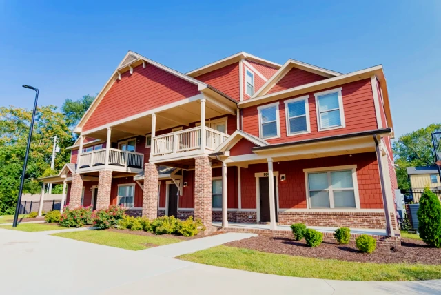 The Cottages at Illinois