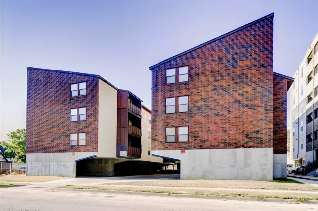 309 E. DANIEL ST, CHAMPAIGN, IL