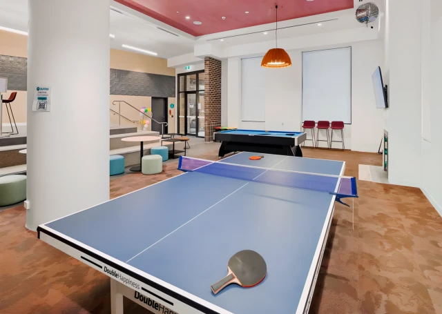 Accolade On Waymouth 4