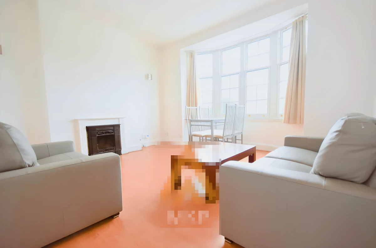 Entire Place·2B1B Flat 4 Crantock Court 0