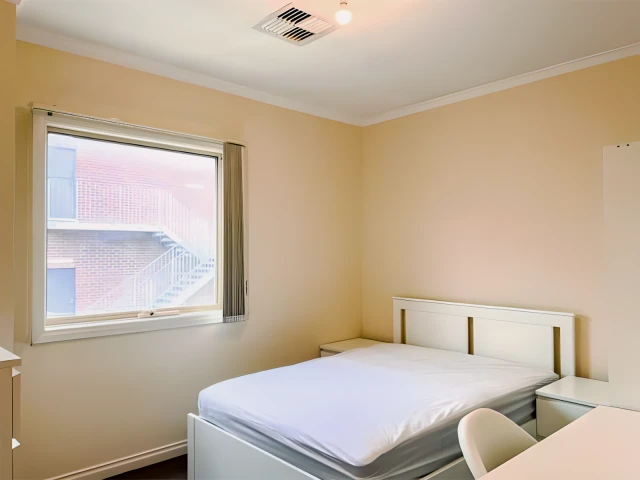 136 Rose Terrace 4