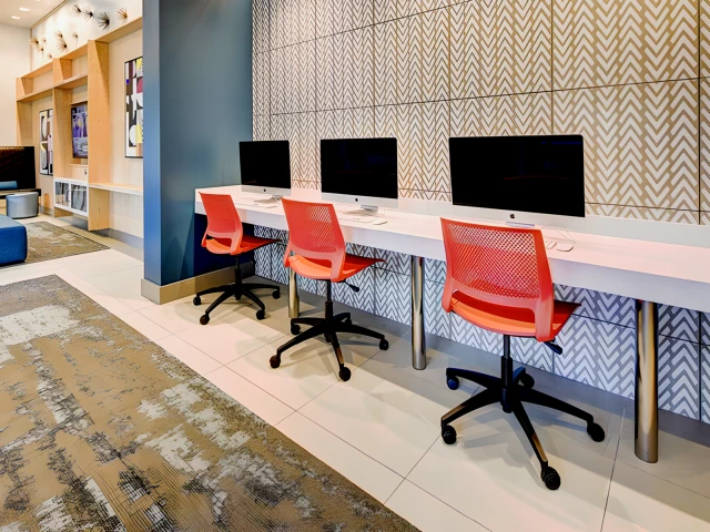 The Suites at Third 3