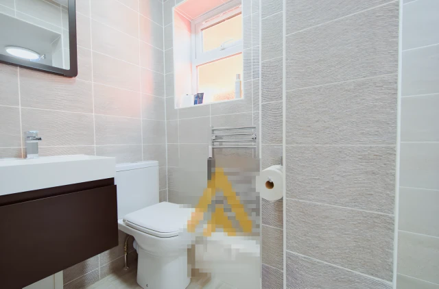 Entire Place·5B2B···53a Frederick Road, Selly Oak 1