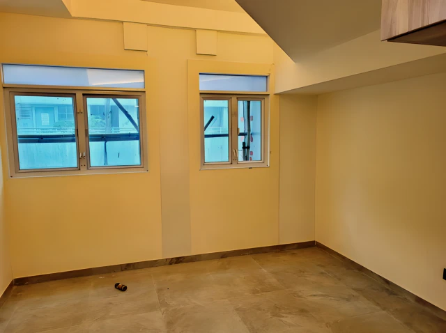 Student Apartment at No. 95 Temple Street 3