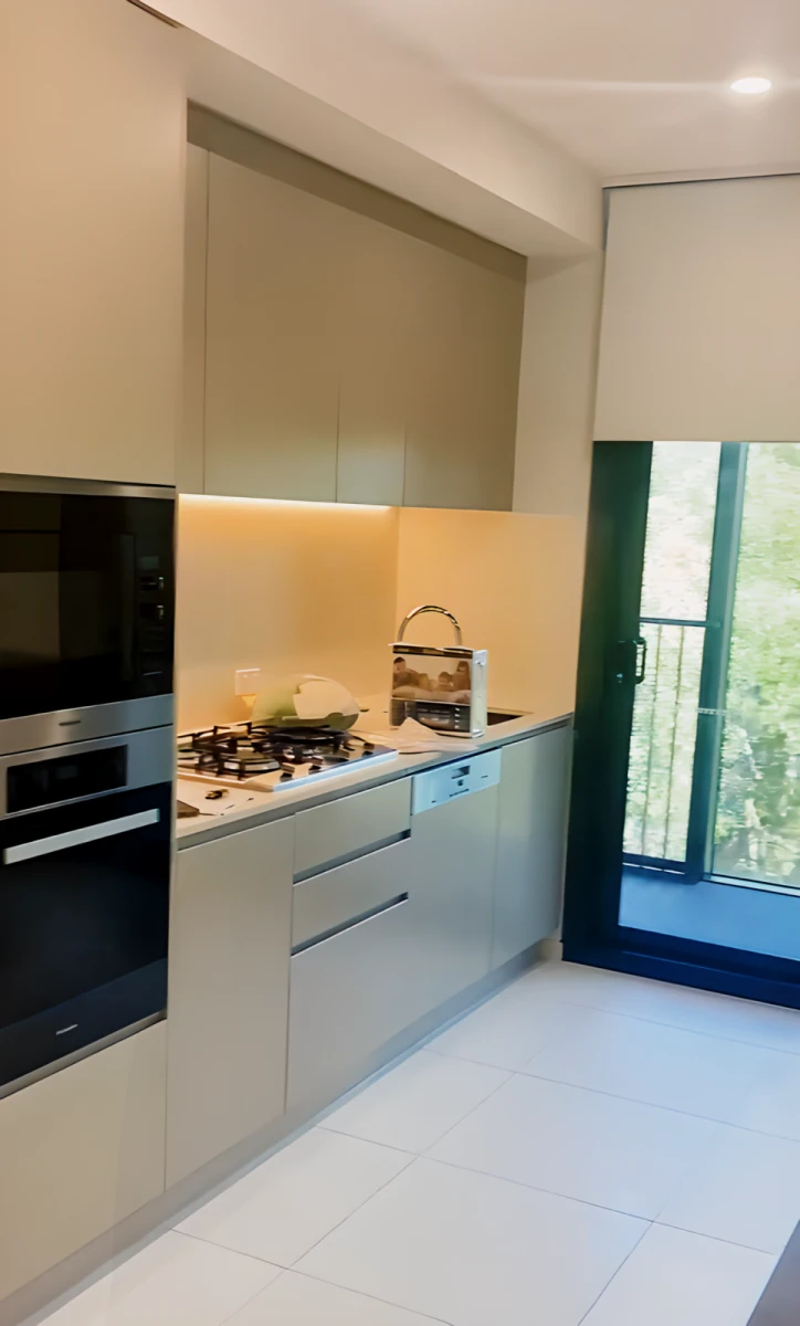 464-470 King Street 0