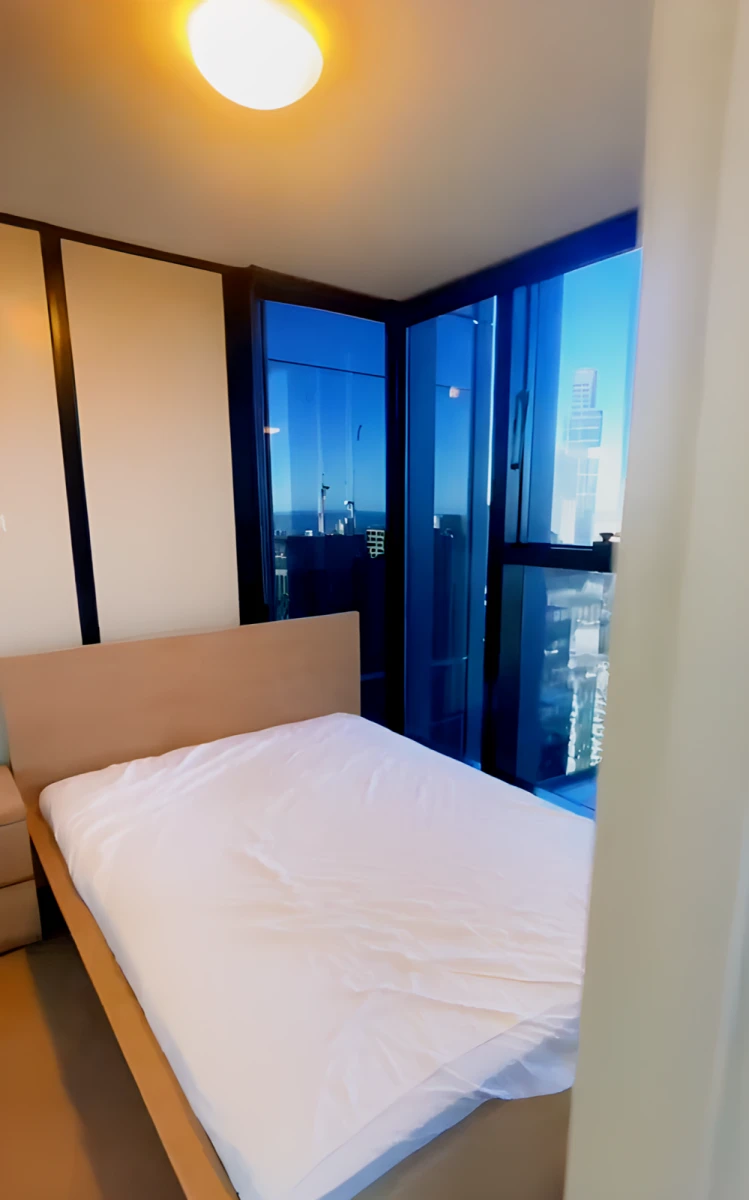 568 Collins Street 0