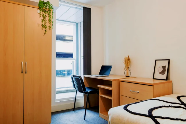 uhomes.com | Student Accommodation, Housing, Flats, Apartments for Rent