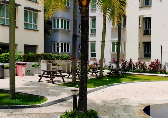 The Floravale - JB 4