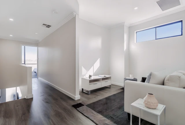 3C Labrador Street 1