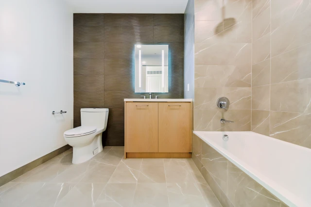 Los Angeles Downtown Broadway Perla Studio 4