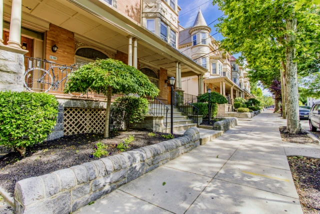 CA - 309 South 41st Street 2