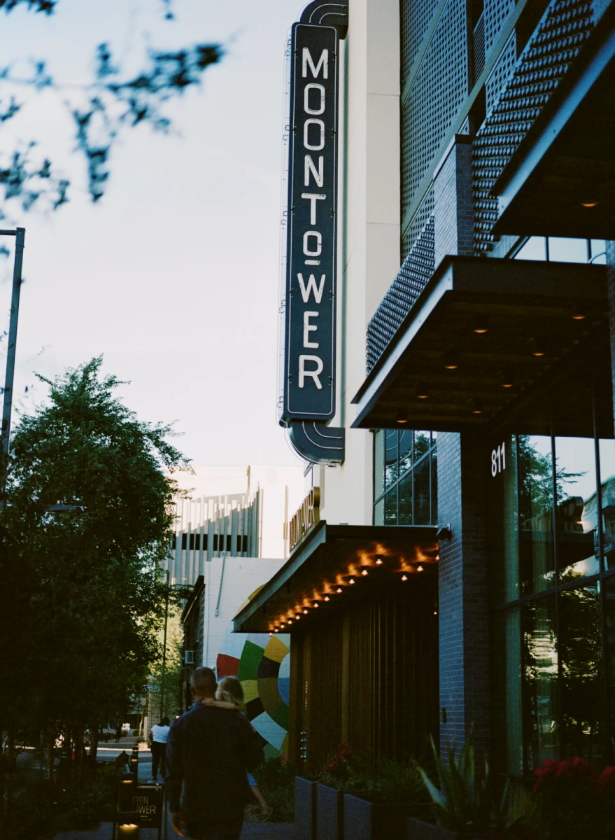 Moontower Phoenix 0