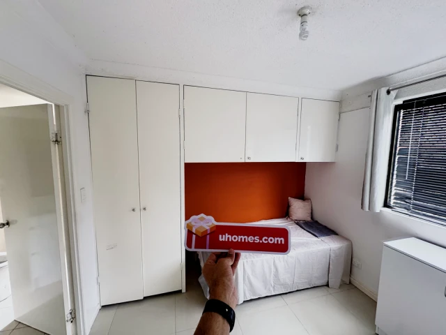 237 Sir Fred Schonell Drive 2