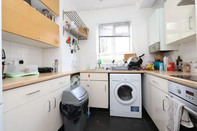 apartment in Kentish Town - London Student Accommodation | uhomes.com