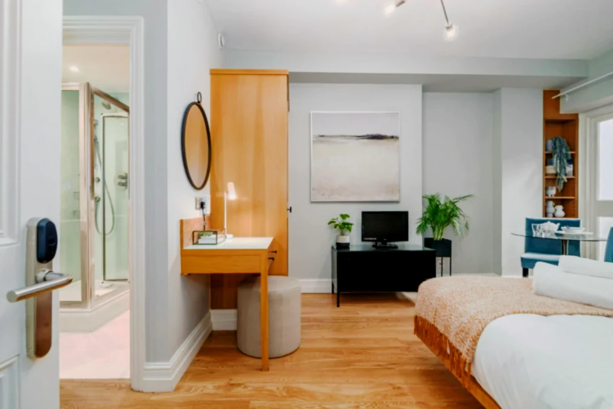studio in Bloomsbury 0