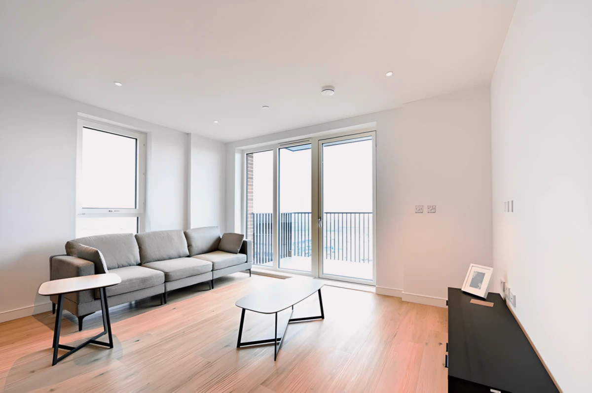 Cedrus Avenue 14352# 0
