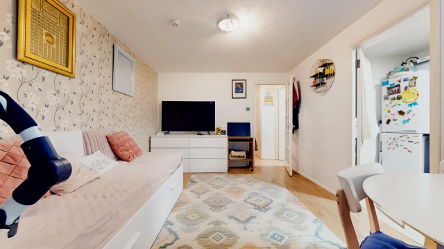 Plumtree Close 12772# 4
